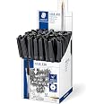 Staedtler Stick 430 Kugelschreiber – Strichbreite M (0,35 Mm), 50 Stück Grün, Mit Kappe & Clip
