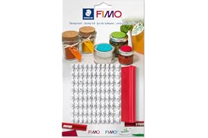 STAEDTLER FIMO 8700 09 Stämpelset – 88 bokstäver & siffror | A–Z, 0–9 & symboler med plasthållare på 10 cm – prägla namn i lera & kakor – Art.-Nr. 8700 09