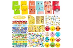 Seamart Mitgebsel Tüten Set Pocket Kemon Geschenktüte Party Füllers 163 Pcs Kleine Mitgebsel Kindergeburtstag (Spielkarte, Geschenktüten, Aufkleber, Schnapparmband, Abzeichen, Tattoo-Aufkleber)
