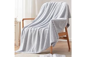 EMME Koc polarowy typu sherpa narzuta, miękki, pluszowy, ciepły i przytulny, jednowarstwowy, wrażenia dotykowe 3D, idealny na łóżko, kanapę i sofę (granatowy, 125 × 150 cm)