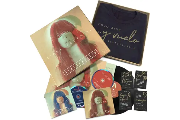 Vanesa Martín - Siete Veces Sí (Caja Deluxe Firmada: Cd Digipack + Cd En Acústico Con 5 Temas De Regalo + Lp + 4 Imanes Con Frases De Vanesa + Camiseta M chica) [Vinilo]