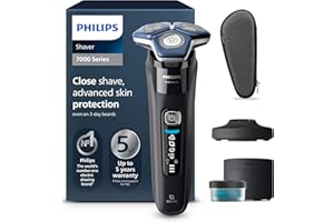 ‎PHILIPS PHILIPS Shaver Series 7000 – Elektrischer Nass- und Trockenrasierer für Herren mit ausklappbarem Trimmer, Reinigungsstation, Ladestation & Reiseetui (Modell S7886/55)