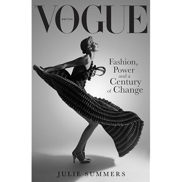 Unseen Vogue: The Secret History of Fashion Photography: Amazon.co