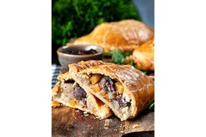 Cornish Hampers & Gifts 8x Traditional Medium (283g) Gourmet Cornish Steak Pasties Gift Hamper Set – Elegant Packaging.