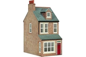 Hornby R7350 OO Gauge Victorian End of Terrace House (Left) - Model Railway Accessories, Miniature Diorama Scenery for Hornby Train Sets - Lifelike Building Models - Scale 1:76