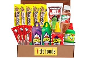 TLT FOODS Lote Snacks Mexicanos - Pepinillos gigantes, golosinas y dulces mexicanos picantes - Caja chuches y dulces mexicanos, Chamoy Pickle Kit, Caramelos, Candy Box, Tamarindo, Tajin (M)