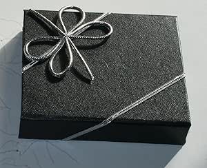 4 Praktische Geschenkschleifen In Den Farben Silber Und Gold Mit Einem Gummiband Fur Das Schnelle Verpacken Mit Einer Schonen Schleife Amazon De Kuche Haushalt