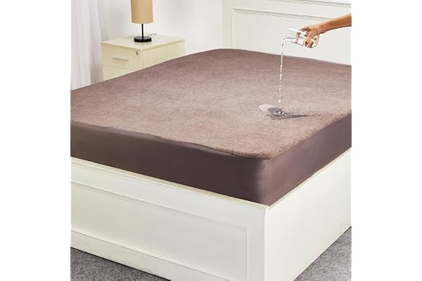 Amazon Brand - Solimo Water Resistant Polyester Mattress Protector, King Bed Size (78x72 inch), Grey