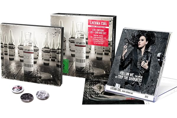 Dark Adrenaline - Fan Box Édition Limitée Deluxe Calendrier 2012/2013 + 3 Badges)