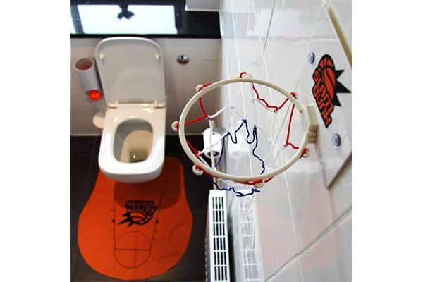 Insolite – Basketballspiel für Toiletten