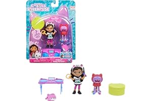 DREAMWORKS GABBY'S DOLLHOUSE Gabby et la Maison Magique - Gabby Dollhouse - PACK 2 FIGURINES ET ACCESSOIRES - Coffret Karaoké - Gabby, 1 Figurine Chat Et Accessoires - Dessin Animé Jouet Gabby Chat - Jouet Enfant 3 Ans et +