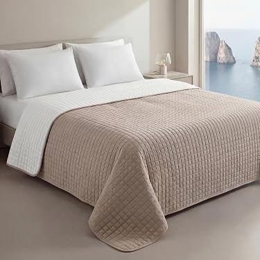 Piumino LE FARFADET Matrimoniale 208x218 Cm - Morbido Microfibra, Imbottitura Senza Grumi, Cucitura A Cassettoni, 8 Linguette, Bianco