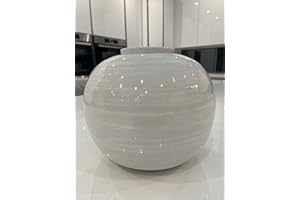 MARISSA'S GARDEN & GIFT Round vases (White)