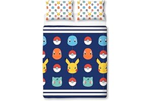 POKÉMON Pokemon Officially Licensed Double Duvet Cover Set | Pikachu Badges Design Reversible 2 Sided Bedding with Matching Pillowcases | Character World Brands Double Bed Set