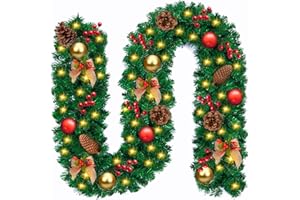 Vleuexe Guirnalda de Navidad Verde,2,7M Guirnalda Decorada,Guirnalda Verde Navidad Artificial con 50Luces LED Bayas,Piñas,Abeto Artificial Guirnalda de Ratán,para decoración del hogar Escalera Puerta