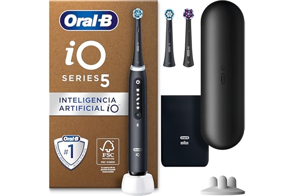 Oral-B iO 5N Cepillo de Dientes Eléctrico con Mango Recargable, 3 Cabezales y Estuche De Viaje, Diseñado por Braun - Negro , El embalaje puede variar