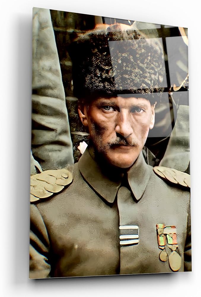 Atatürk Portre Cam Tablo (30x45 cm)