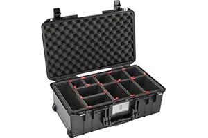 PELI 1535 Air Leichter Schutzkoffer mit Rollen mit Kamera Equipment, Wasser- und Staubdicht, 27L Volumen, TrekPak Einteilungssystem (Anpassbar), Farbe: Schwarz