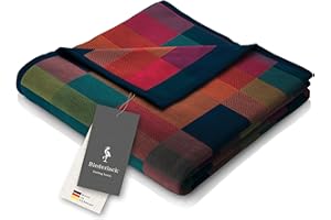 ‎BIEDERLACK biederlack® flauschig-weiche Kuscheldecke aus Baumwollmischgewebe I Made in Germany I nachhaltig produziert I Bunte Wohndecke „Color Squares Blue“ in grün-blau I Öko-Tex I Sofa-Decke 150x200cm