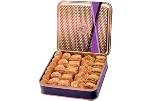 Chateau de Mediterranean Baklava Selection - 500 g | Contains Approx 27 Pieces | Delicious Filo Pastry Filled with Assorted Nuts | Traditional Recipe | Beautiful Presentation Gift Box | Great to Share