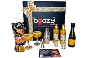 BOOZY.CO.UK LET THE DRINKS COME TO YOU Boozy Pornstar Martini Cocktail Shaker Set In Gift Box, With x2 Glasses & Shaker, 500ml, 7-9 servings, 17% ABV, Featuring Premixed Cocktail, Orange Juice, Prosecco, Jigger, Shot Glasses