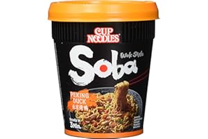 ‎NISSIN Nissin Cup Noodles Soba Cup – Peking Duck, 1er Pack, Wok Style Instant-Nudeln japanischer Art, mit Würzsauce, Ente & Gemüse, schnell im Becher zubereitet, asiatisches Essen (87 g)