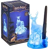 Paladone Harry Potter geyik patronus lamba, sihirli değnek uzaktan kumandalı, resmi lisanslı b&uuml;y&uuml;c&uuml; d&uuml;nyası &uuml;r&uuml;n&uuml;, pille &ccedil;alı