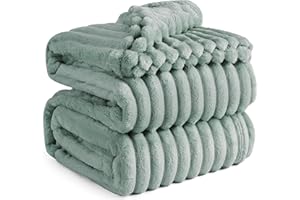 BEDSURE Przytulny puszysty koc, polarowy, miękki, ciepły, gruby koc sztruksowy, przytulny koc na sofę, rozmiar XXXL, duży, zielony, 270 x 230 cm