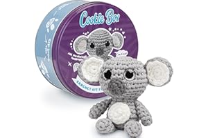 Cookie Box Kit Crochet Débutant – Apprenez à Réaliser une Peluche Amigurumi – Tout Inclus avec Fil, Crochet, Rembourrage, PDF & Vidéo – Cadeau Créatif pour Ados & Adultes – Koala Coal