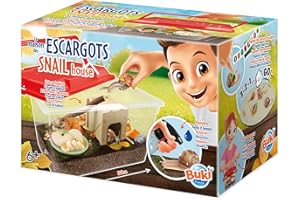 Buki Casa delle Lumache – Habitat per Lumache da Assemblare – Rifugio in Legno Spazioso con Spruzzino per Acqua – Kit Gara di Lumache con Pista e Pettorine Adesive - dai 6 Anni