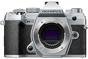 Olympus OM-D E-M5 Mark III MFT, Sensor de 20 MPX Estabilizador de Imagen de 5 Ejes Potente Autoenfoque, Visor Electrónico OLED, Vídeo 4K, WLAN, Bluetooth, Plata, Solo Cuerpo
