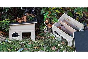 busybee Wooden Hedgehog House Removable Roof Weatherproof Hedgehog Shelter | L32xW26xH20cm
