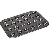 Zenker 7541 Madeleines bakplaat, bakvorm met antiaanbaklaag voor 12 berenkatten, vorm in, zwart voor kleine snacks (cakevorm: ca. 390 x 260 x 10 mm), hoeveelheid: 1 stuk