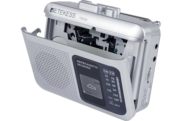Retekess TR606 Lecteur de Cassette, Radio FM AM, Enregistreur à Cassette, 2 Méthodes d'alimentation, Avance et Retour Rapides,Cadeaux Entre Amis(Argent)