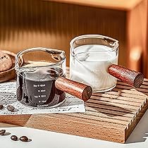 4 stuks 75 ml dubbele uitloop maatbekers, espresso