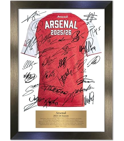 Arsenal FC Official Mini Bar Set – Includes Pint Glass, 4 Beer Mats & Bar Towel With Club Crest-977596