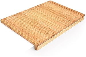 Relaxdays 10014640 Planche à découper en bambou Tranchoir Planchette ustensile de cuisine avec rigole pour le jus et rebord couteau plan de travail stable H x l x P: 5 x 56 x 38 cm, nature