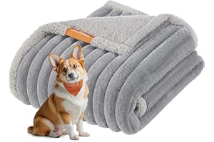 Feandrea Alfombra Impermeable para Perros, Tamaño L, 127 X 102 cm, para Perros Pequeños y Medianos, Diseño Reversible, Funda de Sofá, Lavable, Gris Paloma y Gris Claro PPB035G01