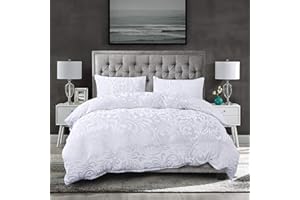 PHP Luxurious Super King Size Bed Throws and Bedspreads Velvet Heavy Quilted Bedspread 3pcs Large Bed Throw with Hypoallergenic Pillow Set - White