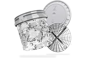 MAGIC BUCKET | Auto Handwäsche Bundle | Wascheimer mit passendem Eimer Deckel 3,5 US GALLONEN ca. 13 Liter | Mit Grit Guard Eimereinsatz Schmutzsieb | Waschset Camouflage Grau/Schwarz