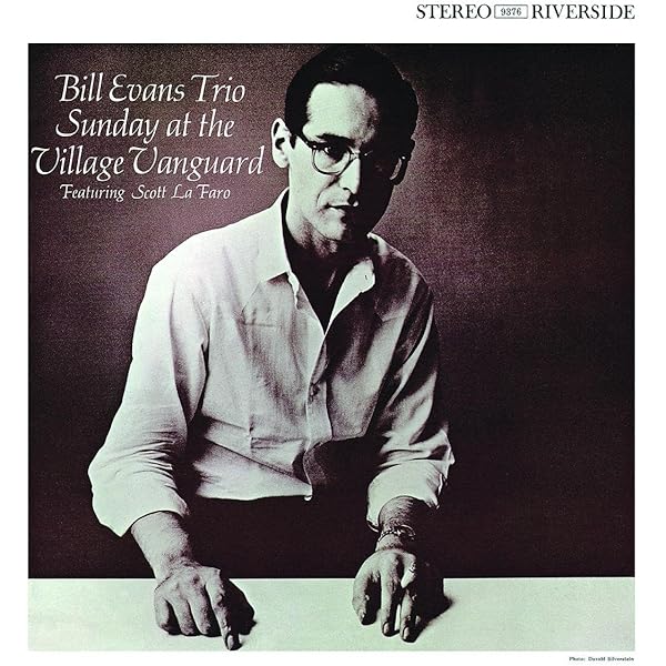 Sunday At The Village Vanguard: Bill Evans Trio: Amazon.it: CD e