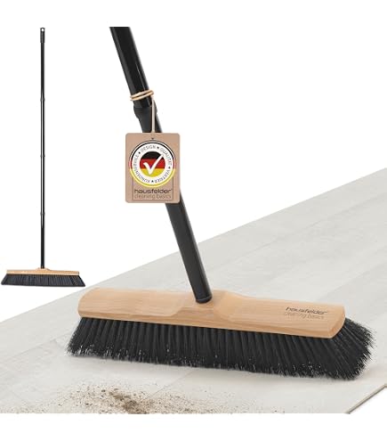Balai Coco 29 Cm à Douille – Fibres Naturelles, Monture Bois – Pour Poussière Et Saleté Fine Intérieure