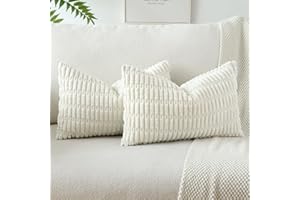 JOTOM Lot de 2 Housses de Coussins en Velours Côtelé Décoratif Canapé Taie d'oreiller Doux Decoration pour Maison Salon Chambre Canapé Décoration 30x50cm (Blanc CrèMe)
