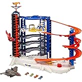 Hot Wheels Ultimate Garaj Dev Kule, 140 Araba Kapasitesi, Motorlu Asans&ouml;r FML03