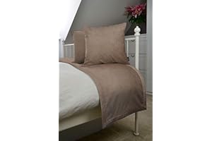 ‎MCALISTER TEXTILES McAlister Textiles Matter Samt Bettwäscheset | Luxus Weiches Gefühl in Mokka Braun | Deko Bettläufer + 2 Kissenhüllen für Bett, Sofa, Couch