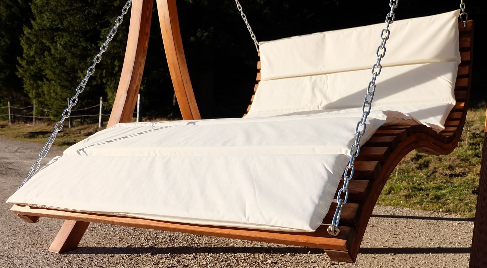 Design Hollywoodliege Doppelliege 'Aruba' aus Holz Lärche mit Dach von AS-S – Bild 10