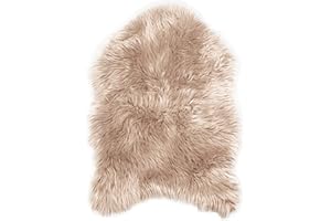 Wölkchen Teppich aus Lammfell, Wohn- und Schlafzimmer, Deko, Schaffell als Tagesdecke und Sitzkissen, Fell für Stuhl, Sofa und Bett, Beige, 55 x 80 cm