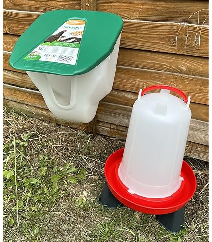 Bevitore Per Pulcini E Polli Kerbl 3L - Plastica Con Piedini - Foto 9