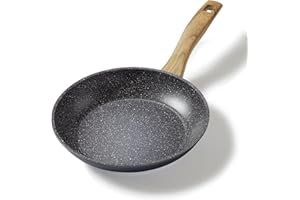 STONELINE Back to Nature Poêle à Frire 24 cm, Made in Germany, Revêtement Antiadhésif avec de vraies particules de pierre, adaptée à l'Induction, Poignée motif Bois