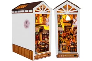 Cuteefun DIY Book Nook Kit, Mini Maison de Poupée DIY, Inserts D'étagères, Livre en Bois Nook Set pour Adultes à Construire, Faites Votre Propre Modèle de Maison D'artisanat (Rain Lane)